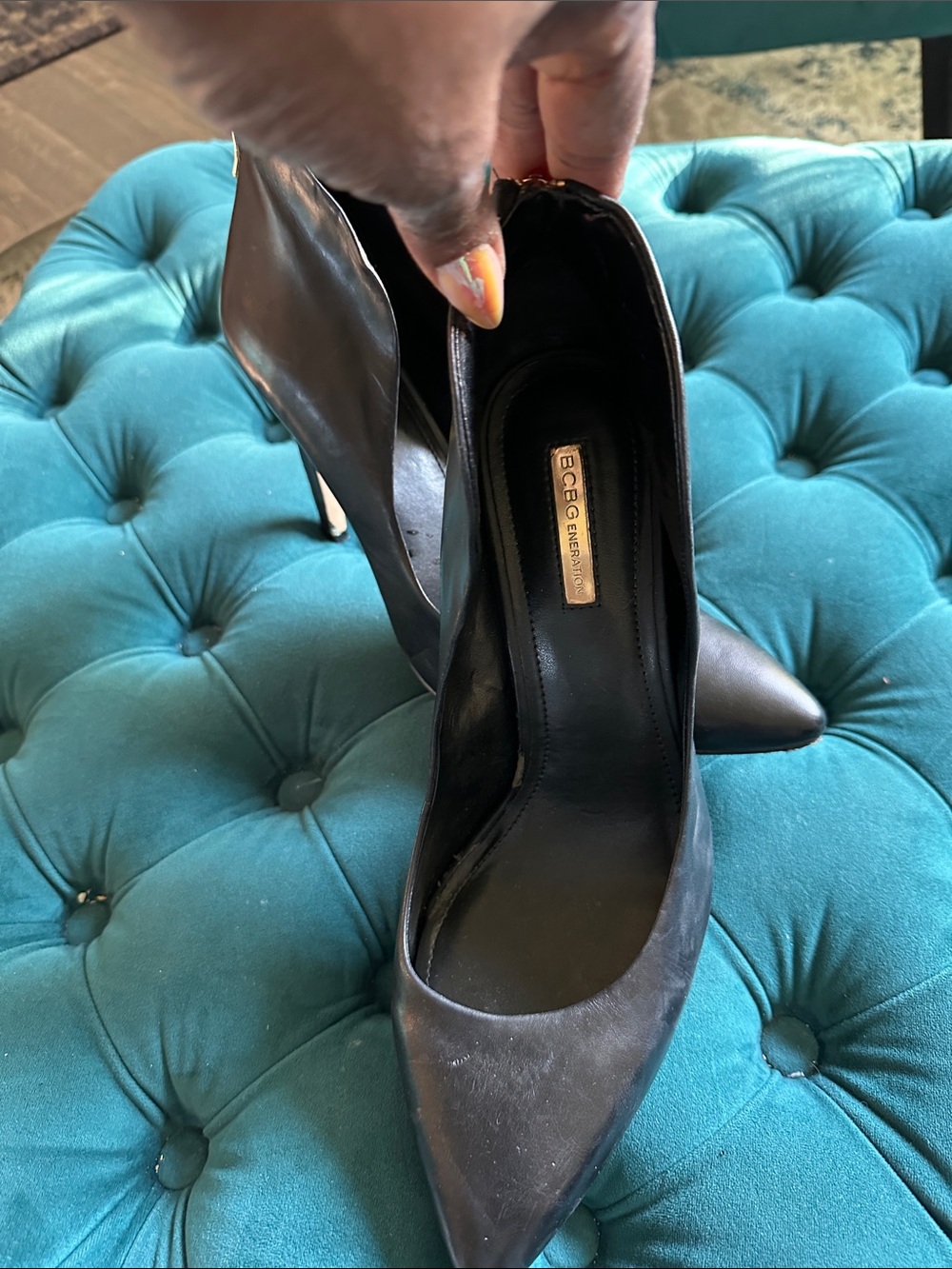 BCBGMaxAzria Black Pointed-Toe Leather Pumps